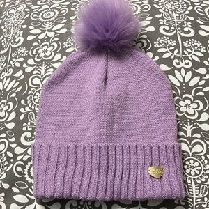 💐 Betsey Johnson Toque Beanie Pom Pom Knit Hat Lilac